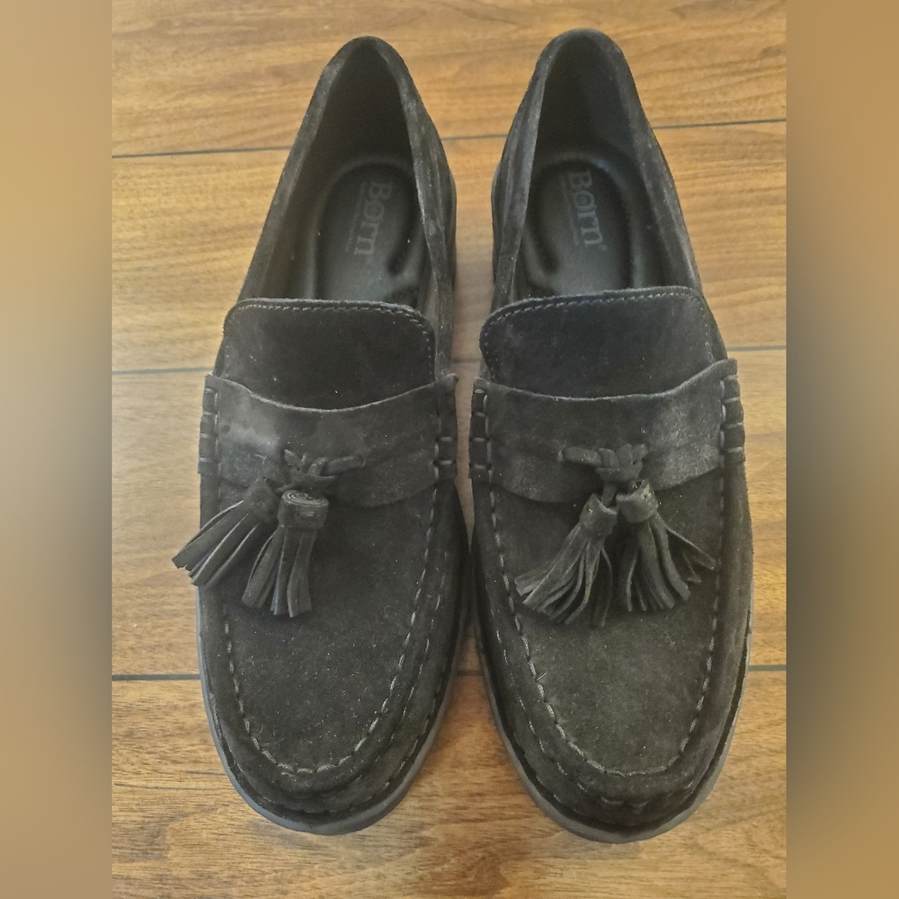 BORN SIZE 8 CHUNKY LOAFERS NEW WITHOUT TAGS! NEW CONDITION!